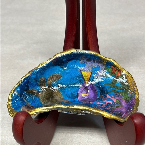 Handmade decoupage Decorative Ring Dish Shell - Picture 1 of 7